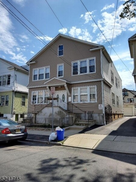 Foto del edificio - 413 N 12th St