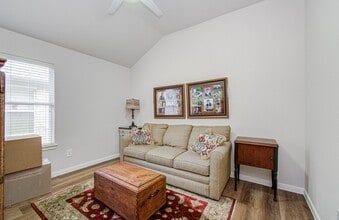 Building Photo - 17611 Emerald Garden Ln