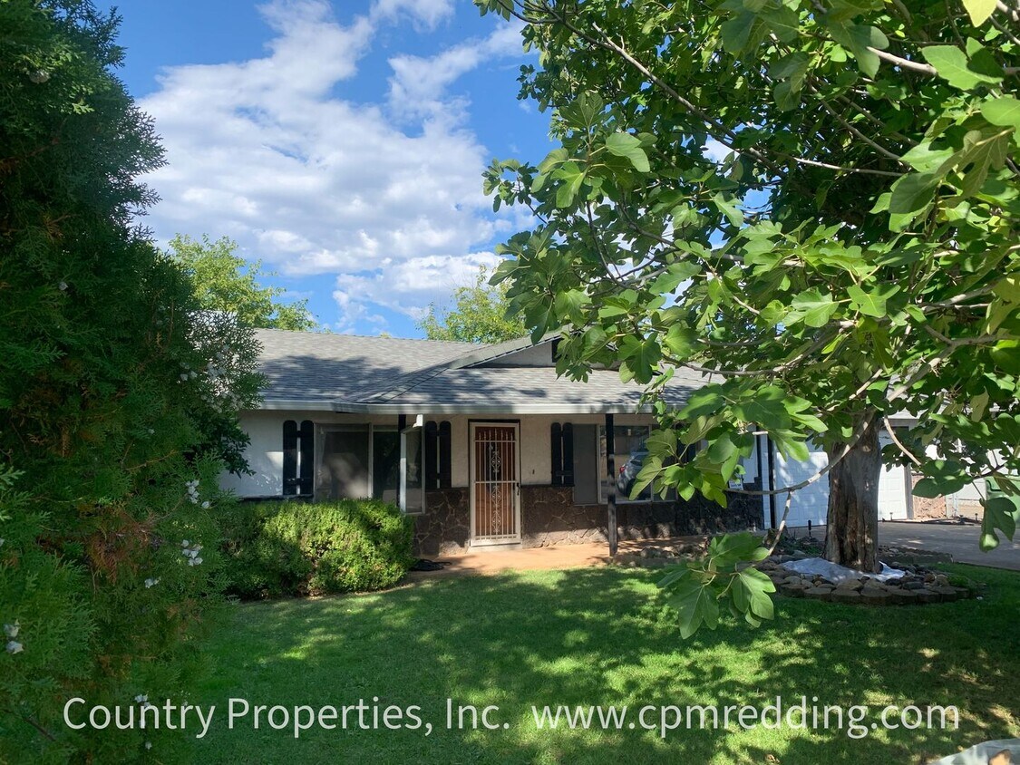 Foto principal - Spacious House with Landscaper Included Av...