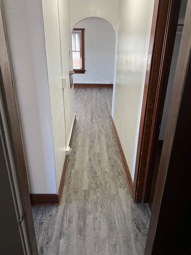 Interior Photo - 629 Main