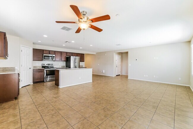 Building Photo - 1461 N Balboa