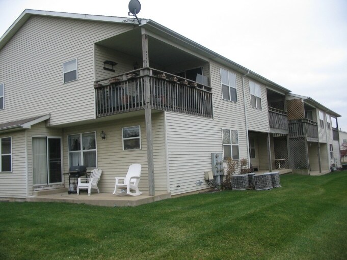 Foto del edificio - Wood Creek Village