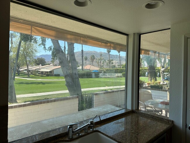 Building Photo - 97 Don Quixote Dr