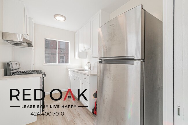 Foto del edificio - 637 Cloverdale Ave