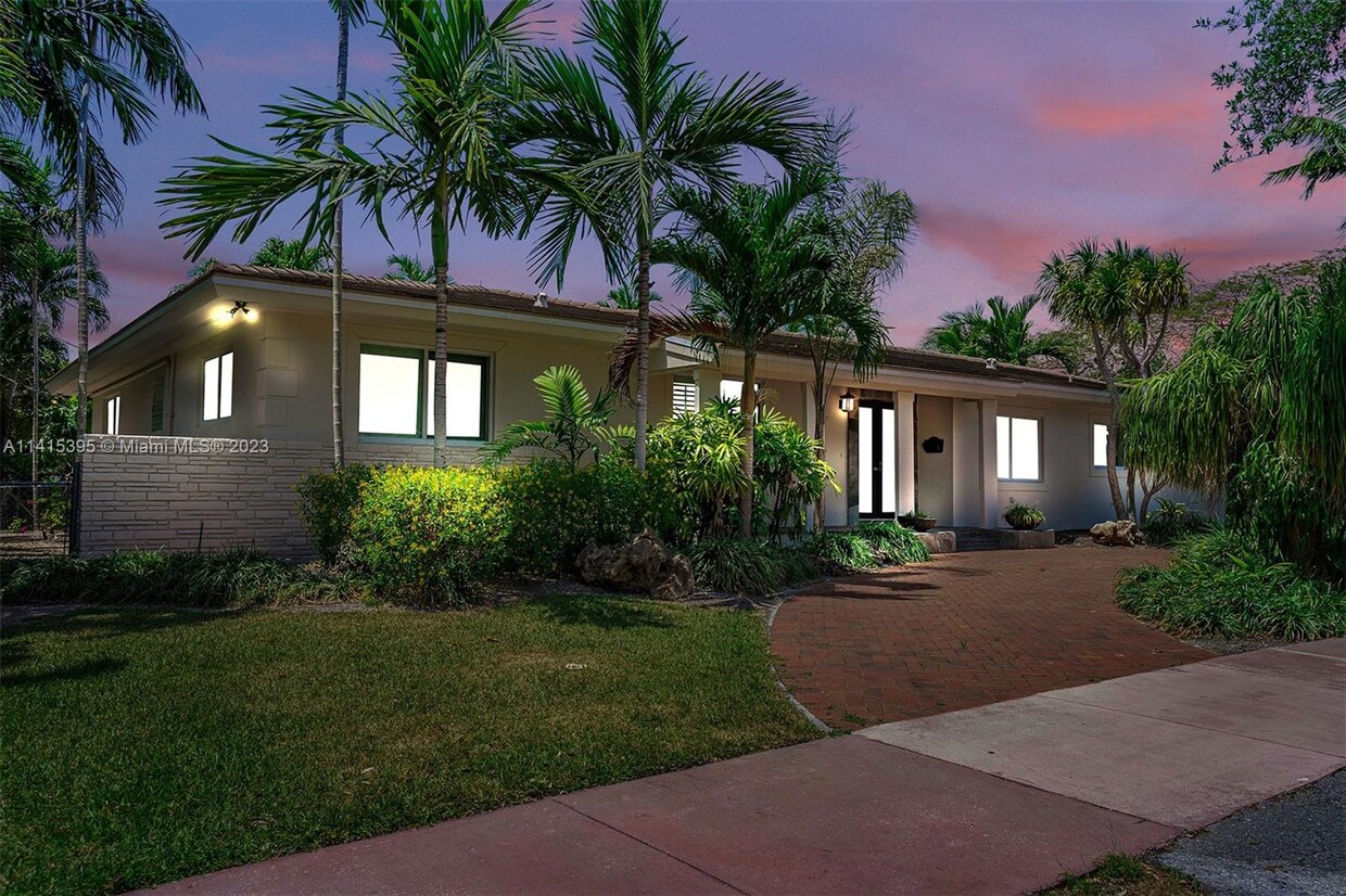 Foto principal - 5720 Maggiore St