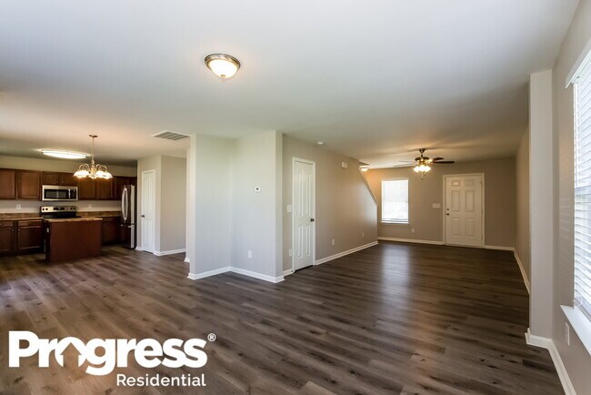 Foto del edificio - 6944 Reese Furr Dr