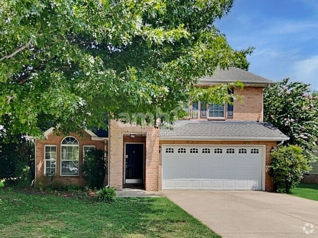 Building Photo - 1718 Stephenson Ln