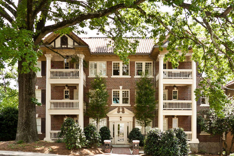 The Exeter - A beautifully updated historic building in Southern Buckhead - 2 Collier Rd NW