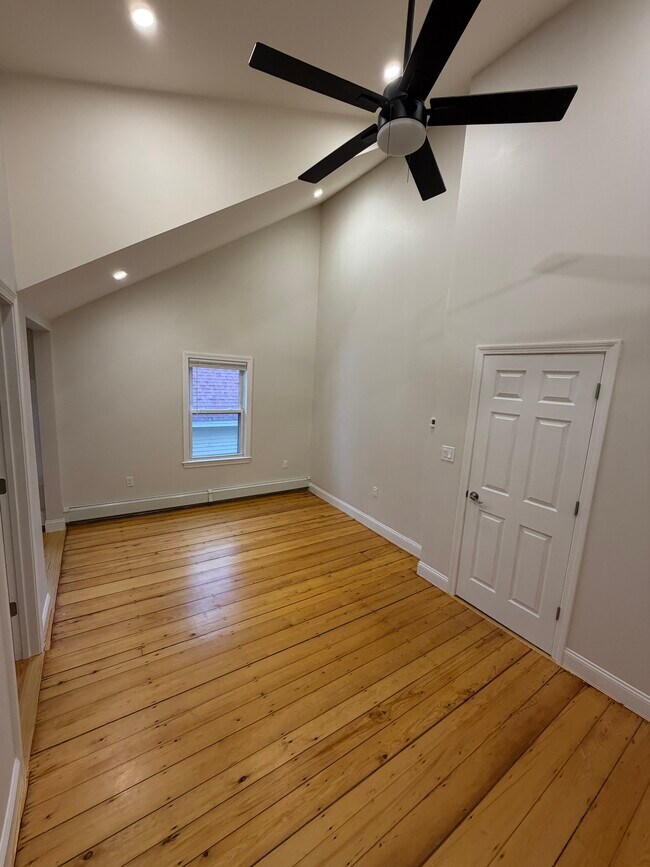 Foto del edificio - 45 Billings St