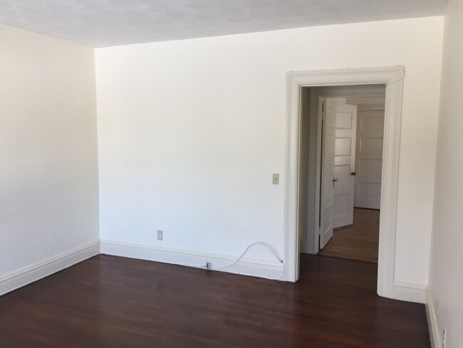 livingroom to hallway - 155 Norwood Ave