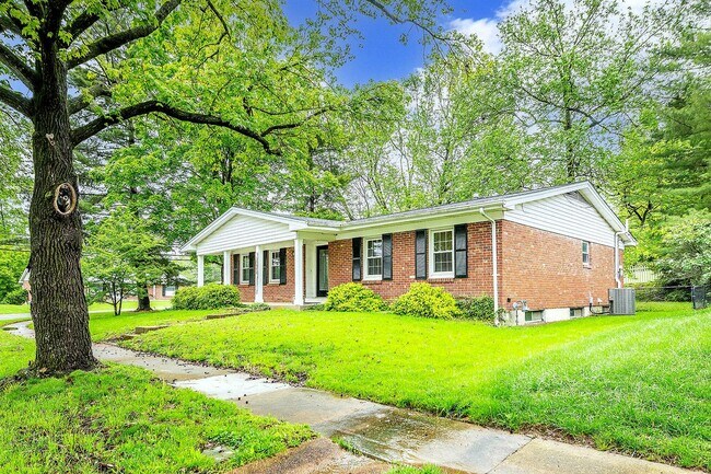 Foto del edificio - 10602 Tioga Ct