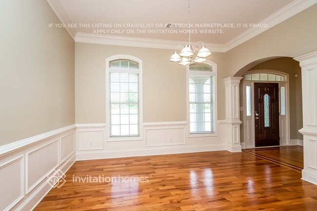 Foto del edificio - 115 Brookview Pl
