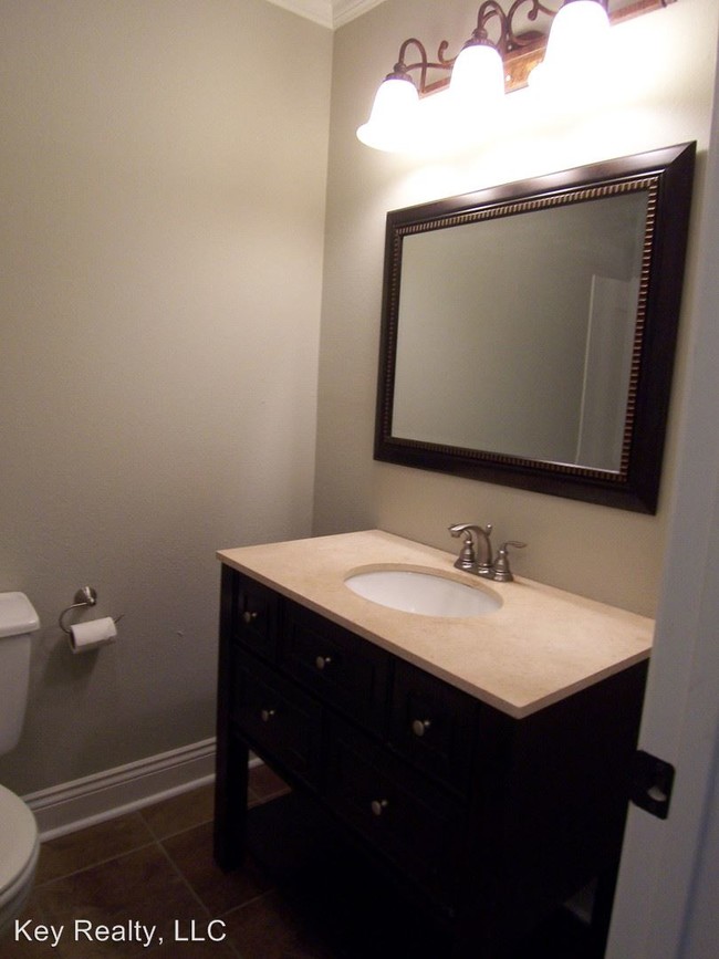 Building Photo - 2 br, 2 bath House - 302 Brookwood Dr