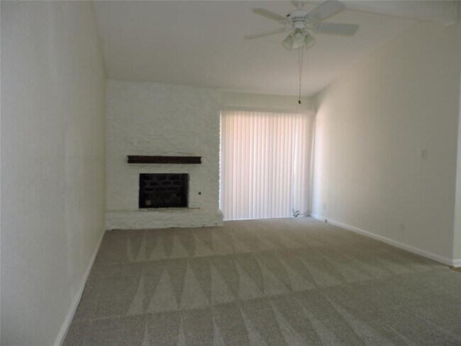 Foto del edificio - 1625 Chippeway Ln
