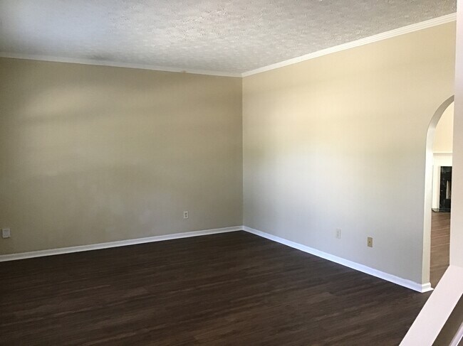 Building Photo - 5393 Rippling Brook Way