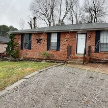 Building Photo - 209 Panamint Dr