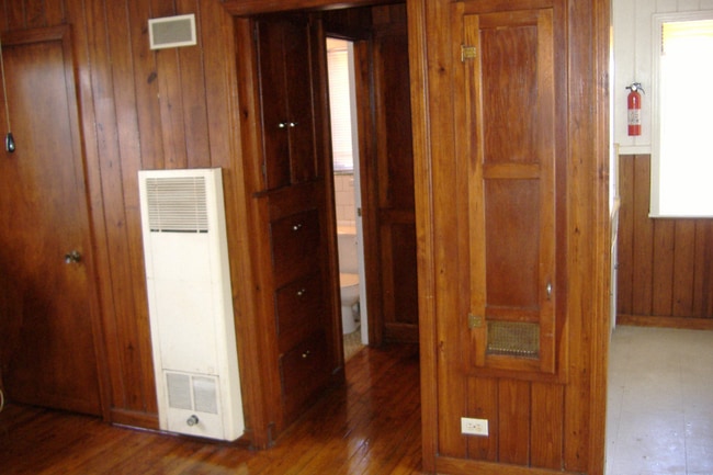 Foto del edificio - 324 Claremont Ave