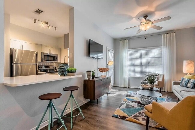 Bright, Open Floor Plans - Urban House