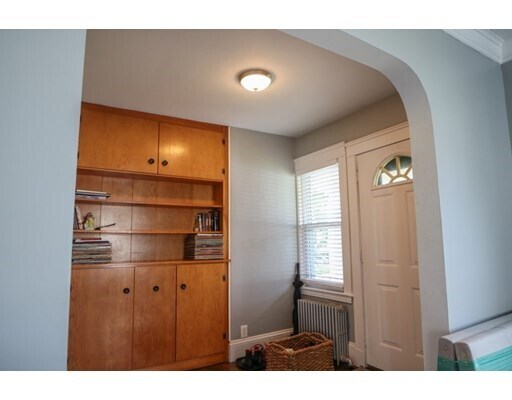 Primary Photo - 41 Dyer Ave
