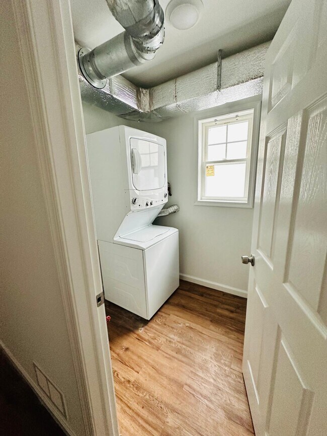 Foto del edificio - 87 N 18th St