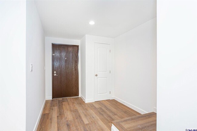 Foto del edificio - 7773 Via Ronaldo