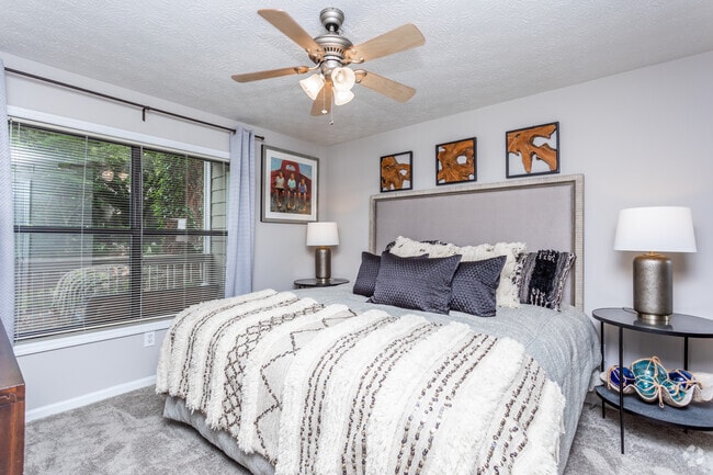1BR, 1BA - 760 SF - Augusta Commons Apartments