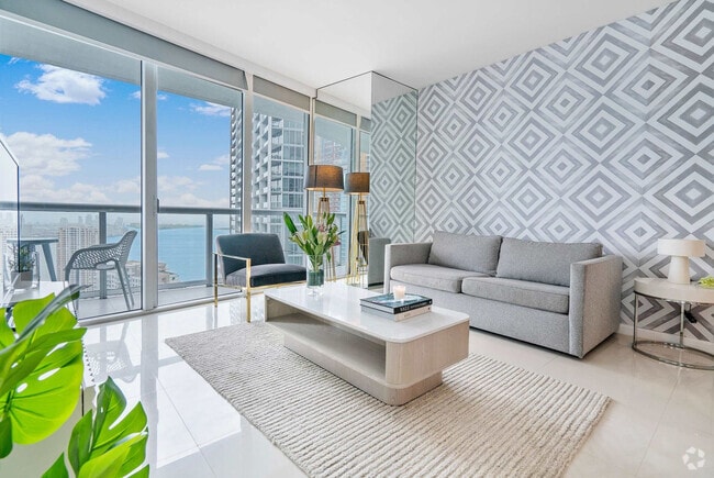 Building Photo - 485 Brickell Ave