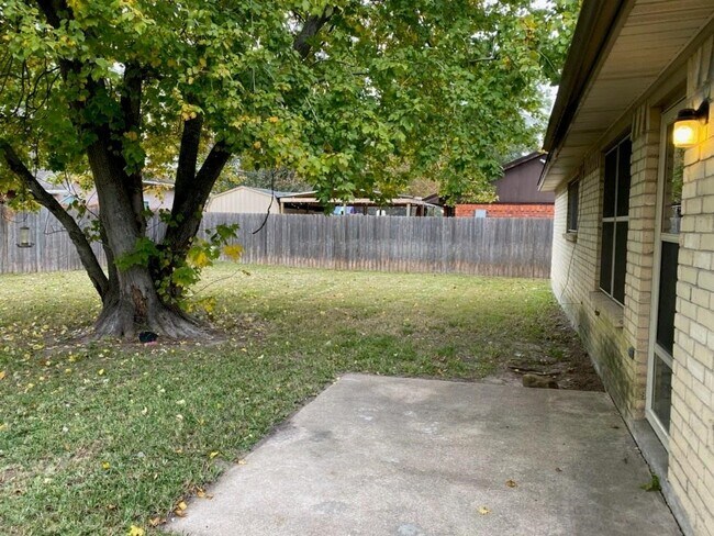 Foto del edificio - 18927 Droitwich Dr