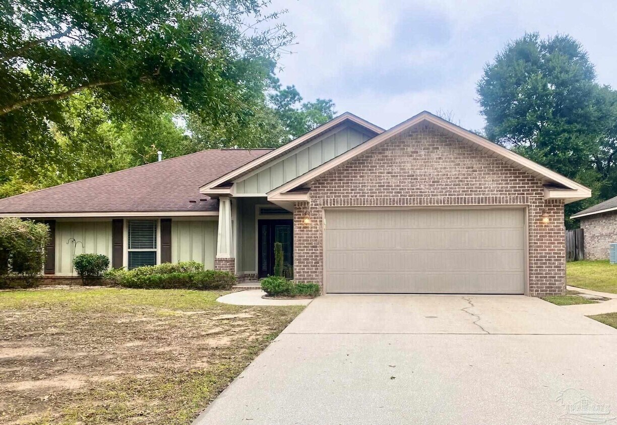 Foto principal - 8431 Ferlon Ave