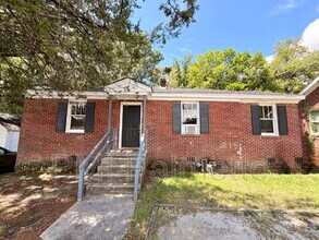 Building Photo - 1304 Mt Vernon St