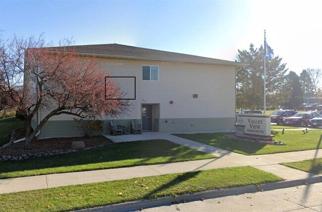 Building Photo - 1485 N 7th St
