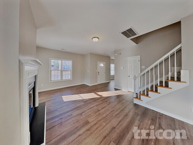 Foto del edificio - 5517 Landreaux Dr