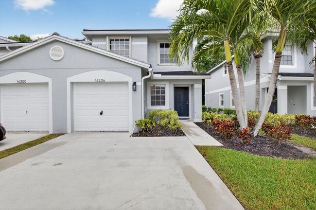 Building Photo - 16206 Sierra Palms Dr