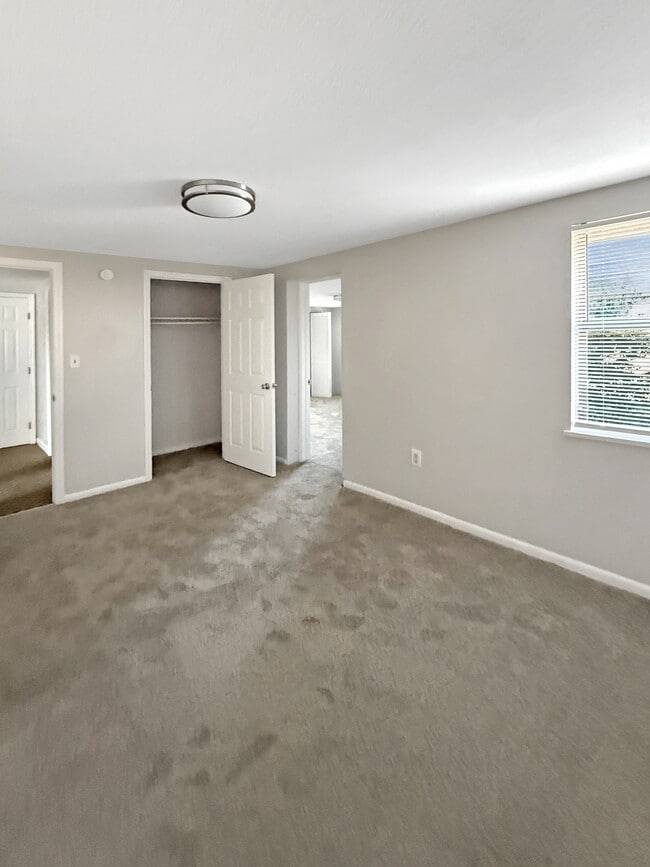 Photo - 204 2nd St Apartment