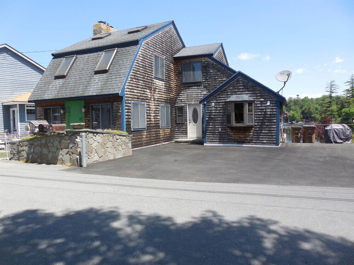 30 Stickney Rd, Atkinson, NH 03811 House Rental in Atkinson, NH