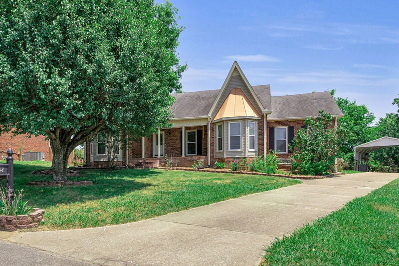 225 Rollingwood Ct, La Vergne, TN 37086 House Rental in La Vergne, TN