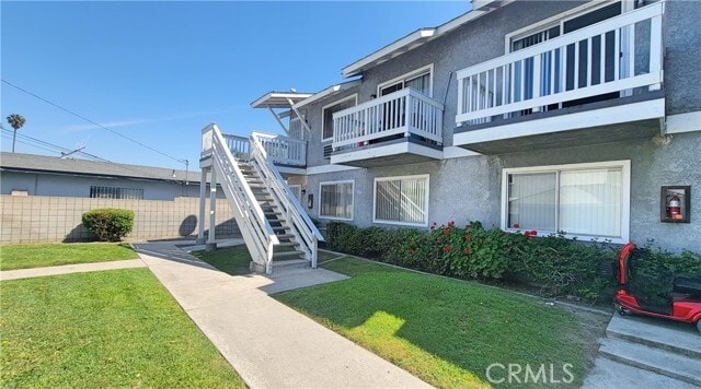 Foto principal - 5882 Western Ave