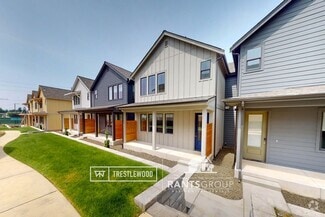 Building Photo - 121 Veranda Ln SE