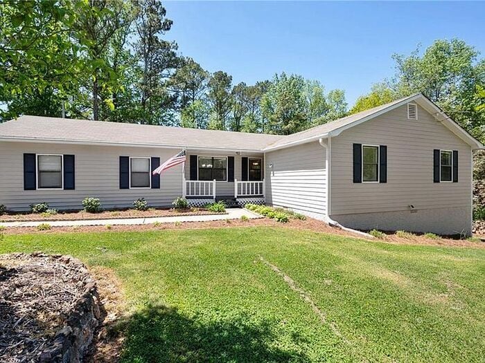 Primary Photo - Lovely Home