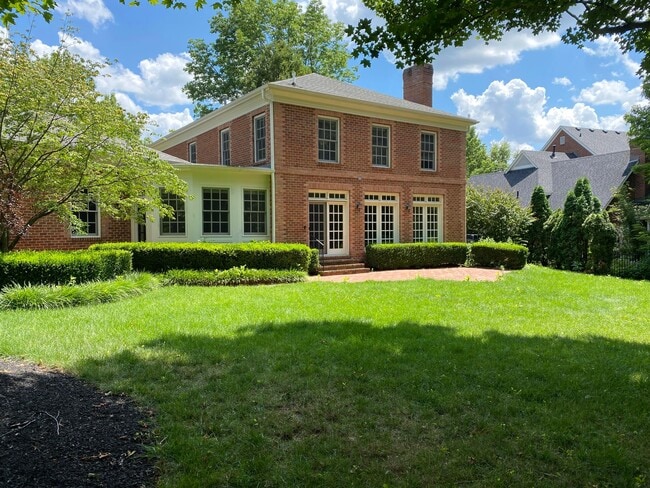 Building Photo - 4371 Olmsted Rd
