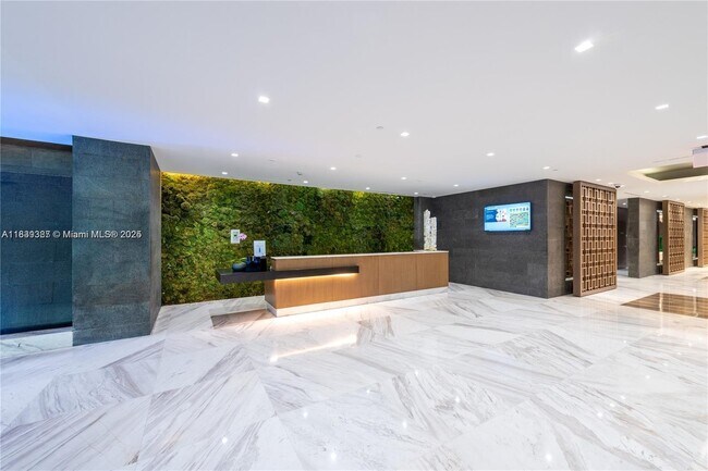 Foto del edificio - 400 Sunny Isles Blvd