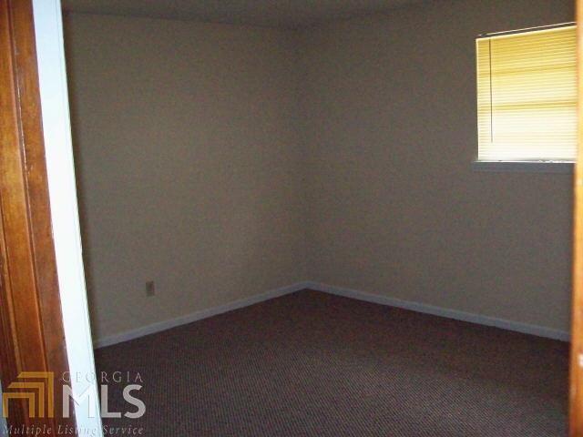 Building Photo - 217 Allenwood Dr