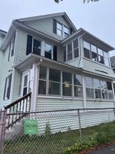 Building Photo - 80 Kenyon St