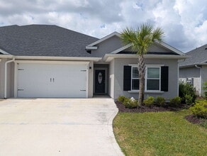 Building Photo - 164 The Villas Wy