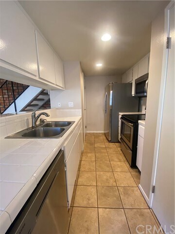 Building Photo - 2366 Lomeli Ln