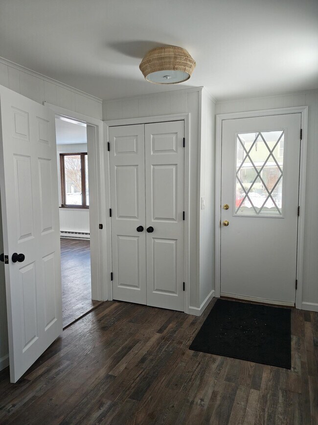 Foto del edificio - 18 Tremper Ave