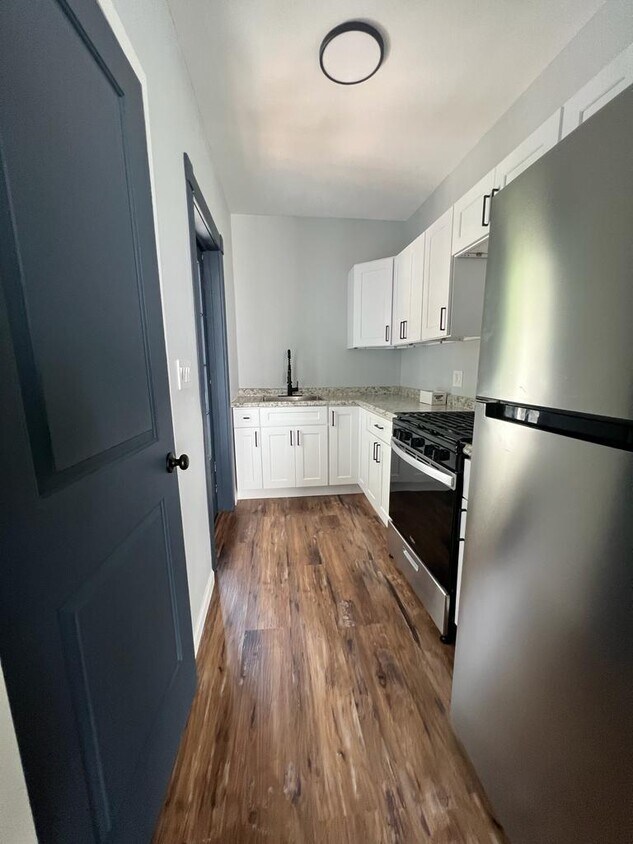 Foto principal - 713 Baldwin St