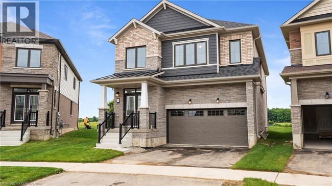 Building Photo - 9 Monteith Dr