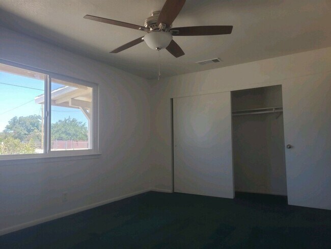 Foto del edificio - 9295 Verdugo Ave