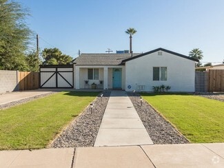 Building Photo - 911 W Roma Ave